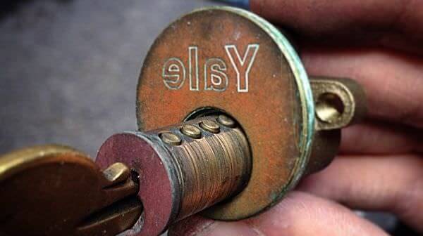 Срочная замена замков в Долгопрудном